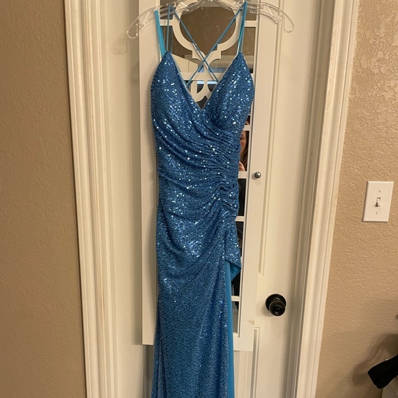 Prom Dress - Picture 2 of 3